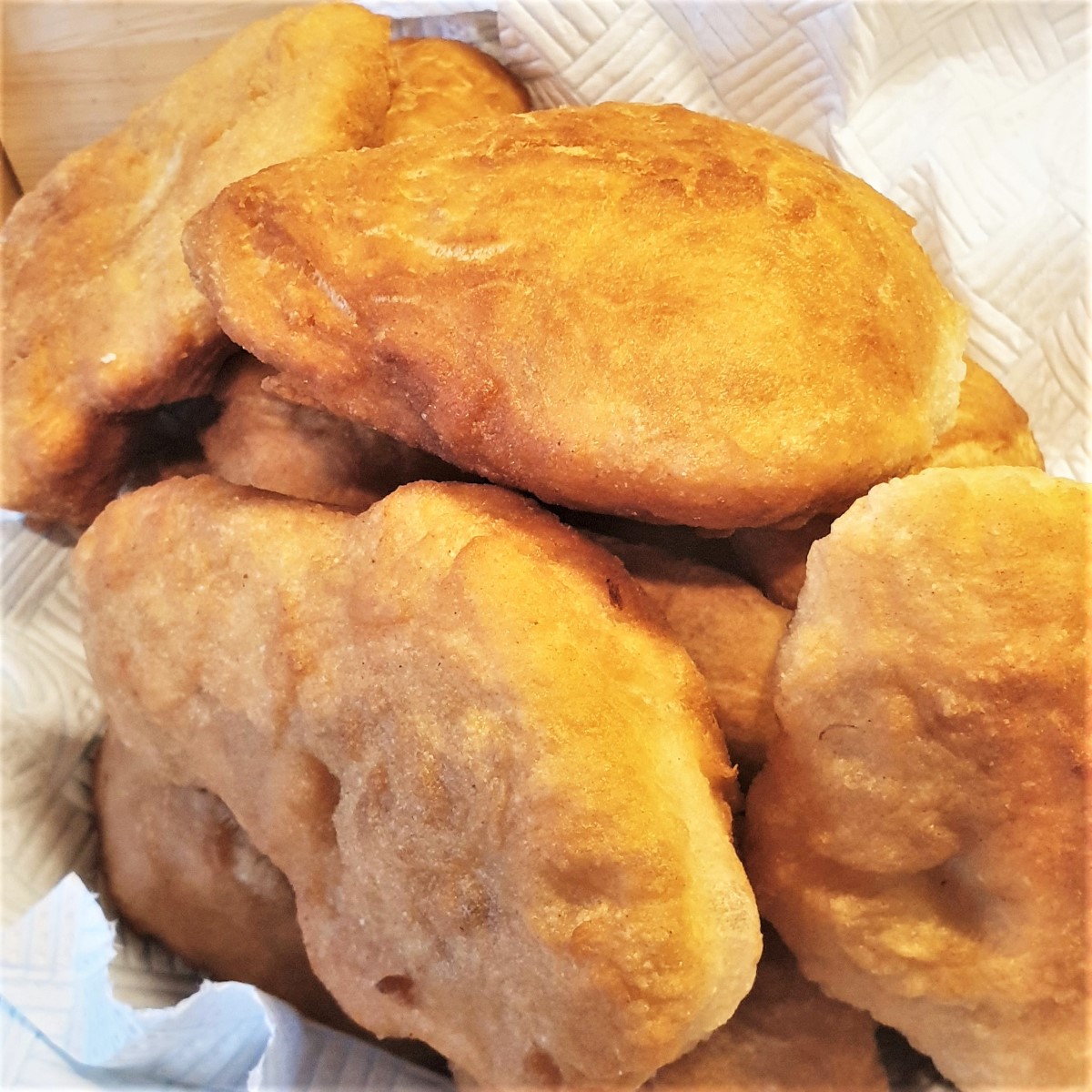 A pile of fried vetkoek.