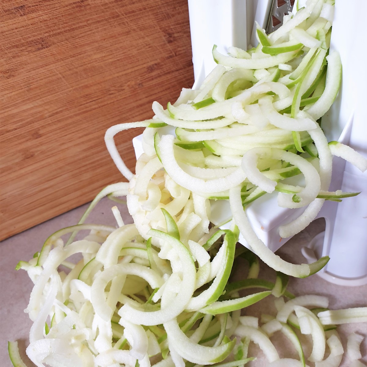 A pile of spiralised apples.