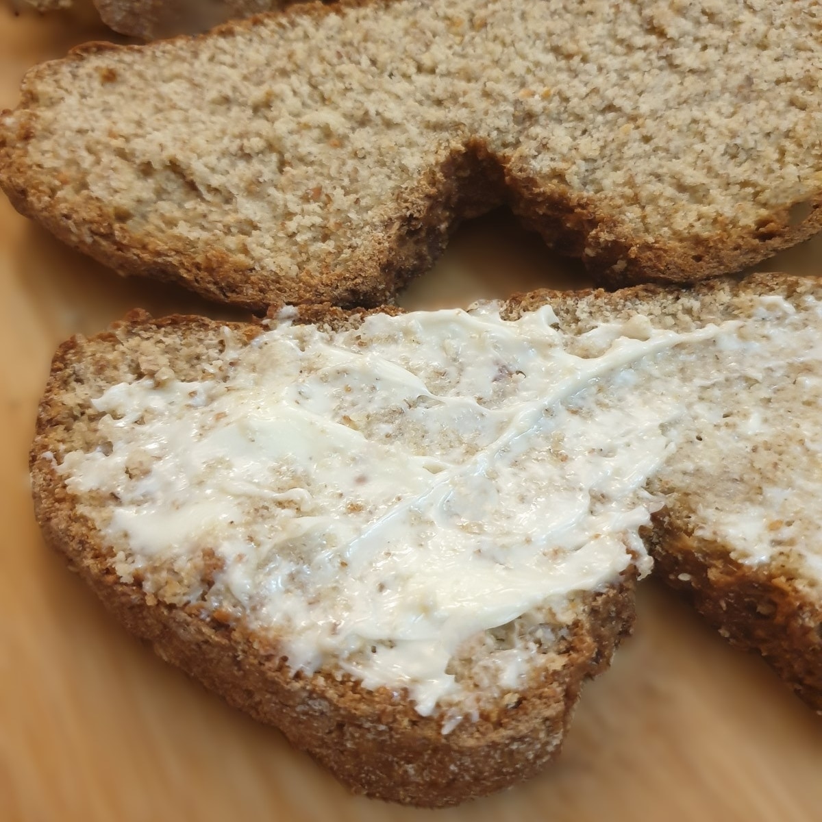 Cheesy wholemeal soda bread with yoghurt Foodle Club