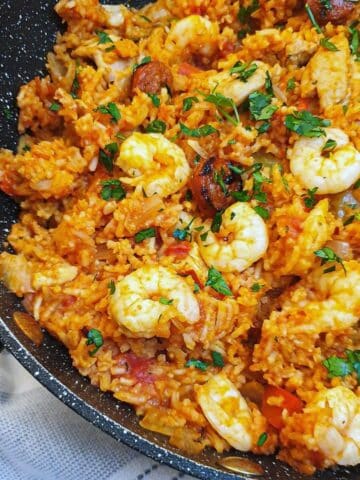 Close up of a pan of jambalaya.