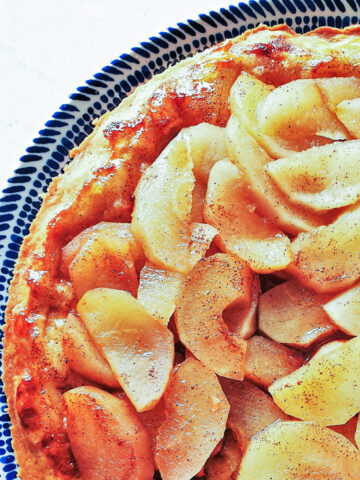 Closeup of an upside down apple pie.