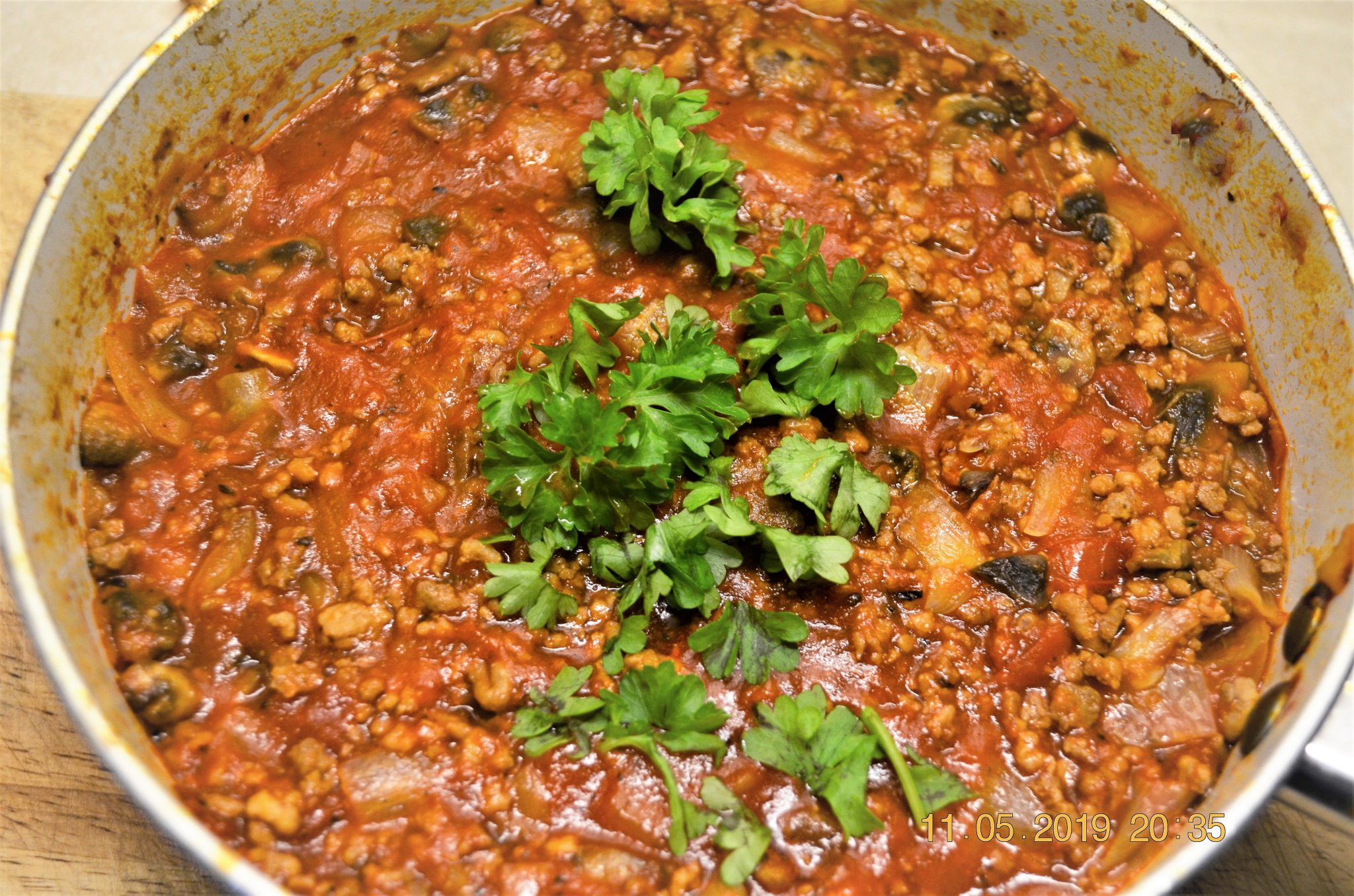 Homemade Chili Bolognese Sauce with spaghetti Foodle Club Main Meals