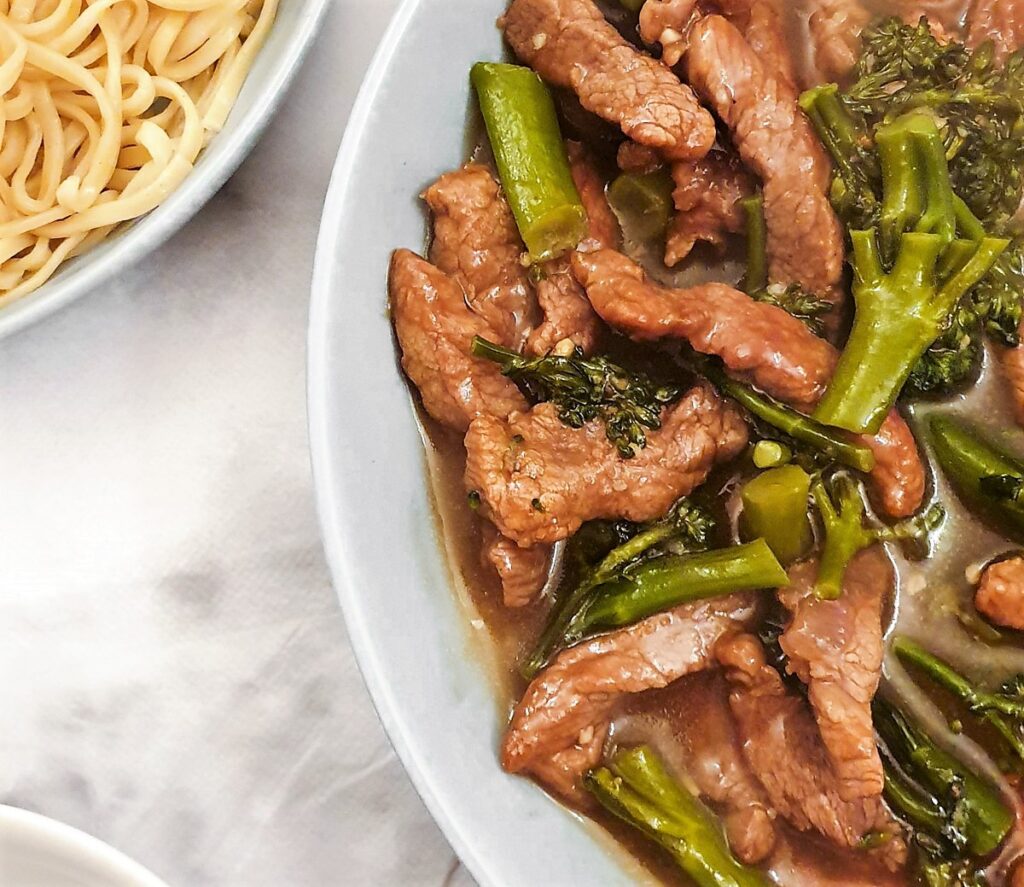 Easy beef and broccoli stir fry - in less than 30 minutes - Foodle Club
