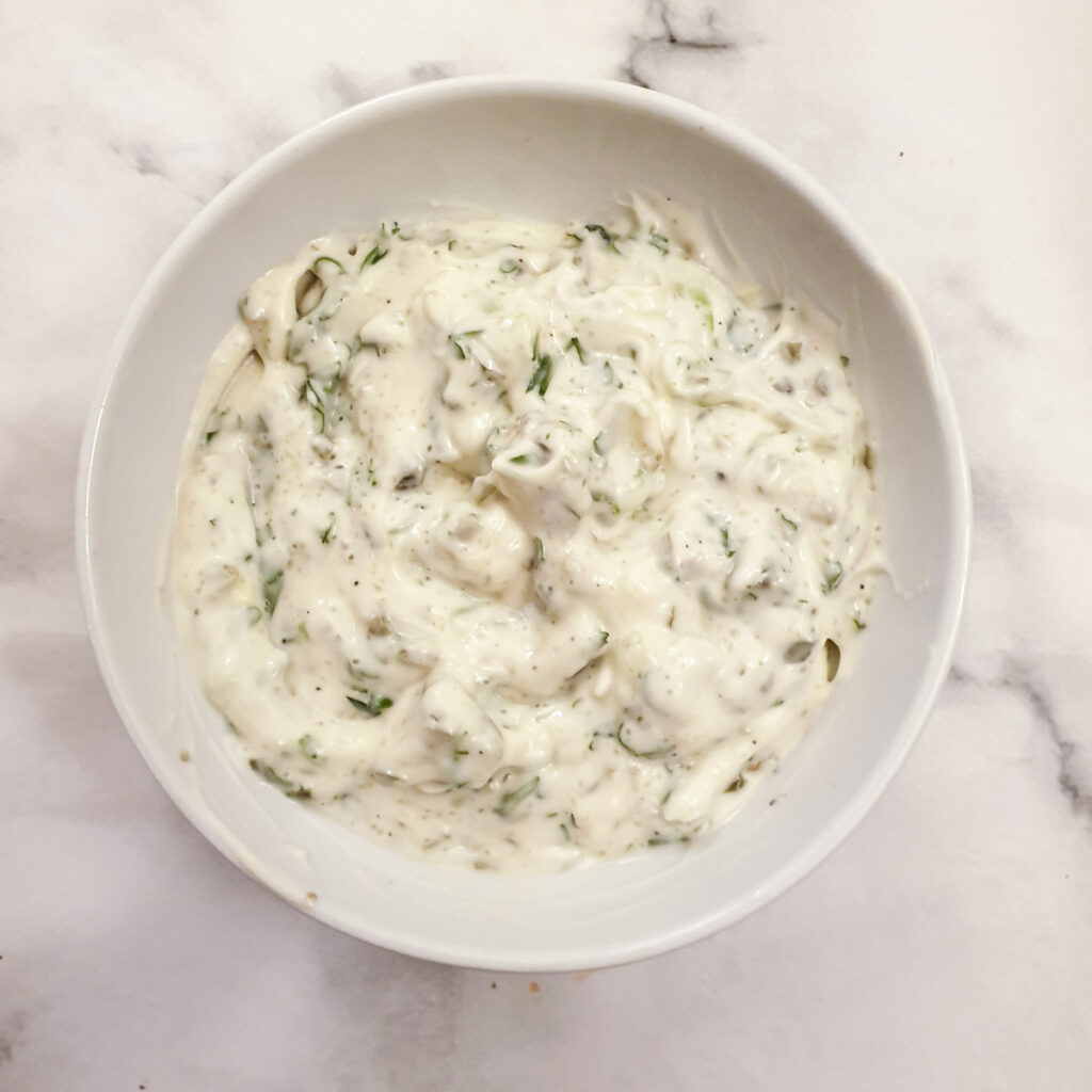 A bowl of tartare sauce.