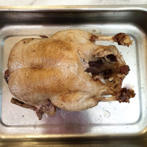How to cook a duck in a pressure cooker - Foodle Club