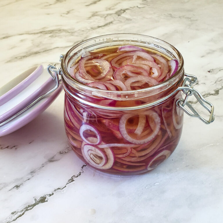 How to make pickled red onions in only 10 minutes Foodle Club