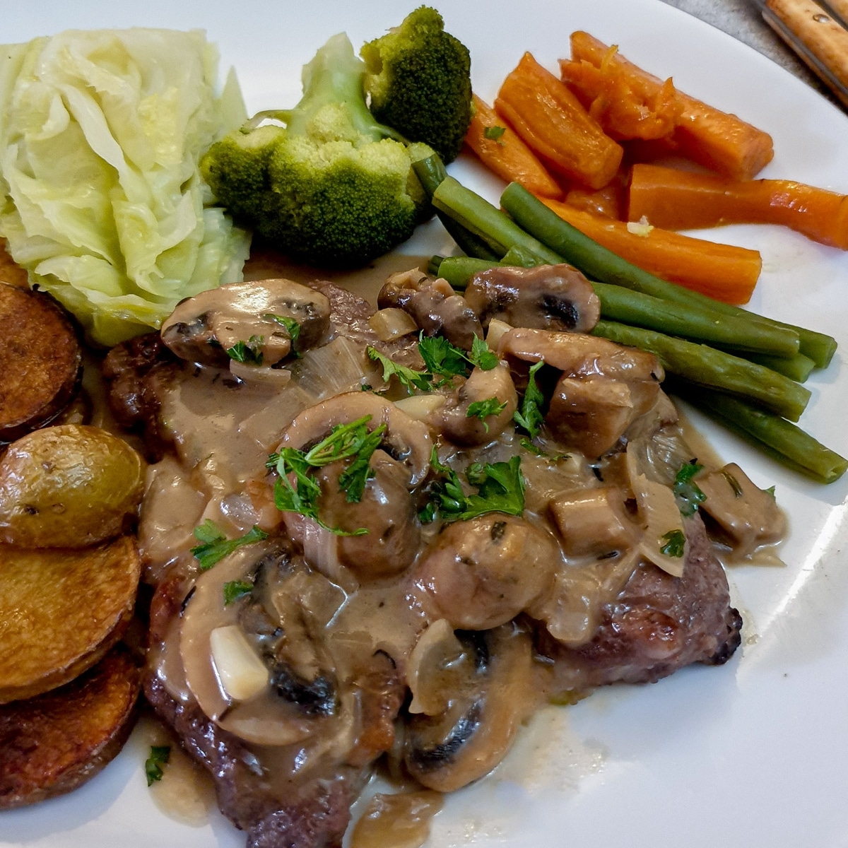 Marsala mushroom sauce - Foodle Club
