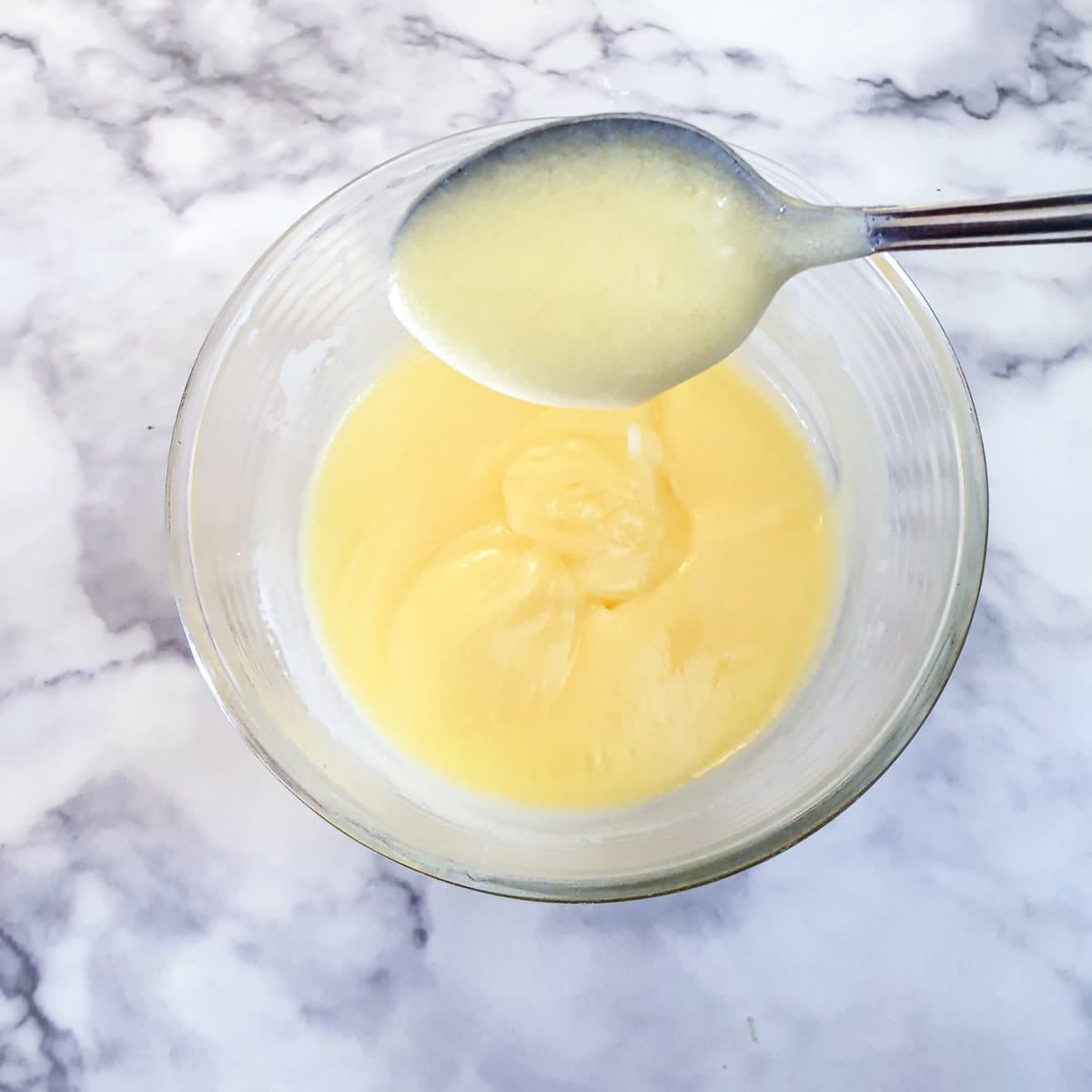 Microwave lemon curd (2-minute recipe) - Foodle Club