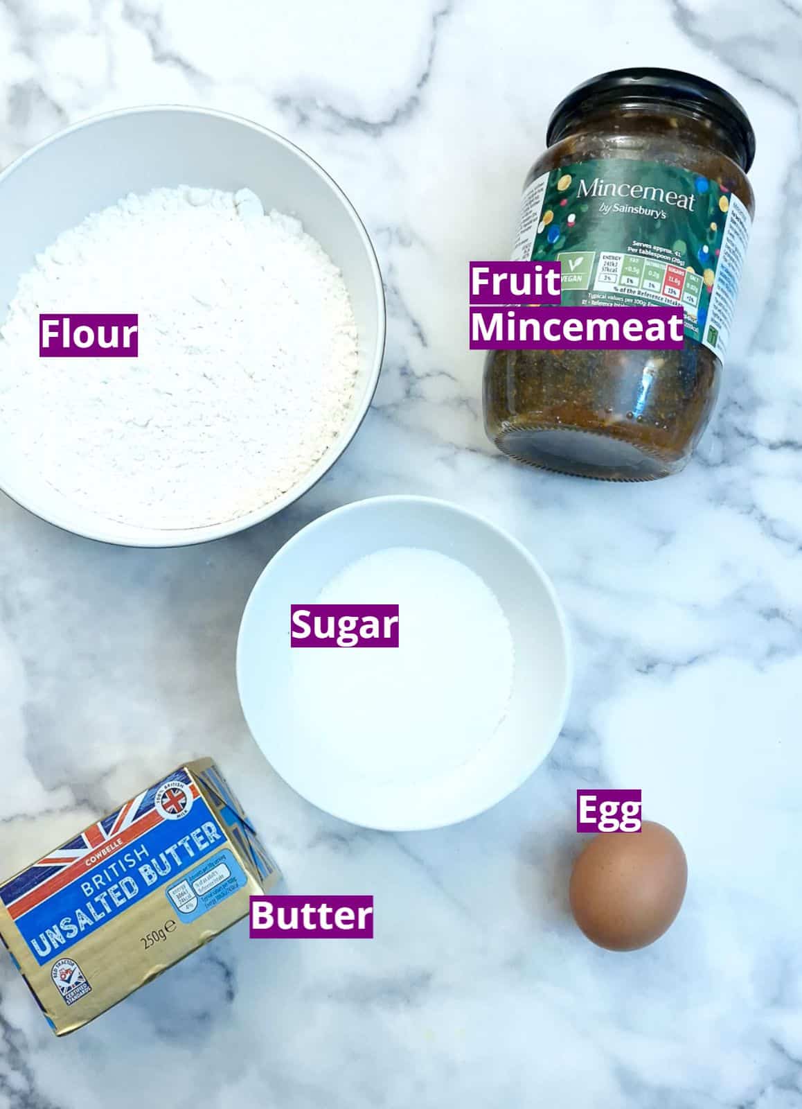 Ingredients for mince pie crumble.