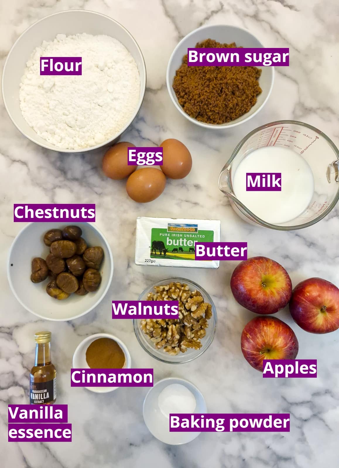 (Ingredients needed to make this rustic apple and chestnut cake.
