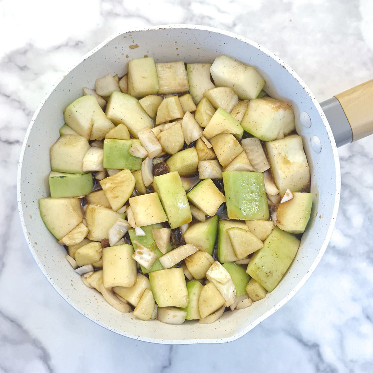 Step 2, marrow ingredients stirred until the sugar dissolves.