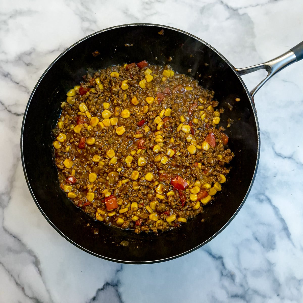 The final result - an almost dry quesadilla filling ready for assembling.